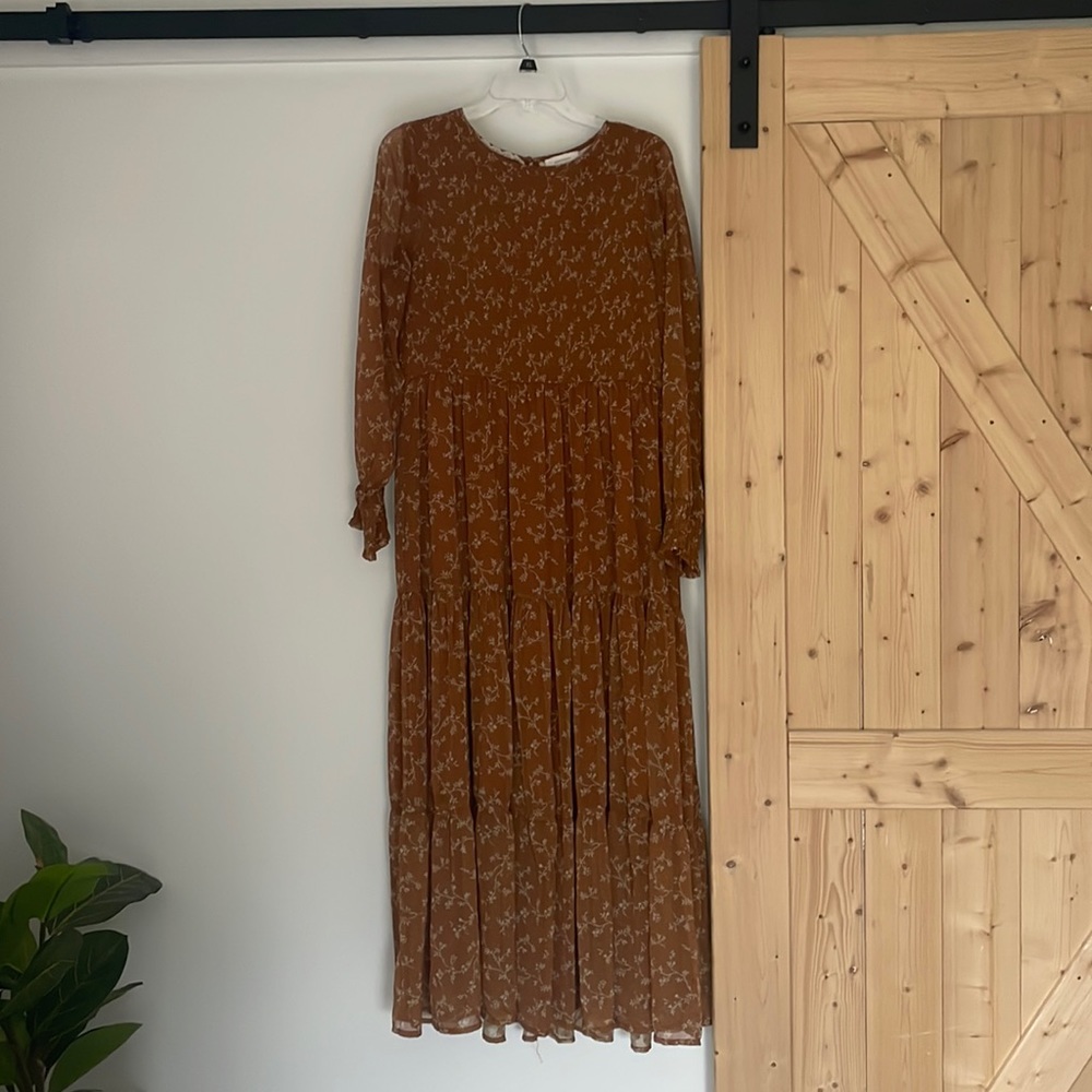 Bohme orange dainty floral maxi dress size L GUC